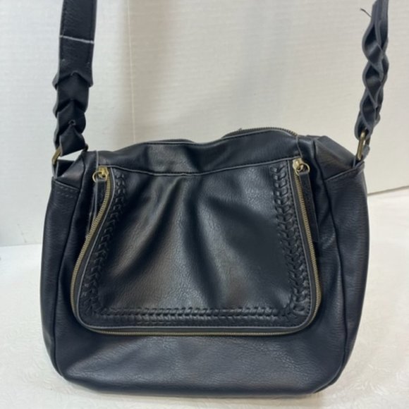 Black Faux Leather Messenger Shoulder Bag Crossbody Adjustable Zip Around Front - Picture 1 of 14